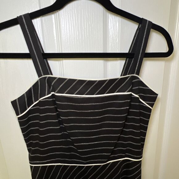 Loft Sundress Size 2 Black and White Pinstripe Fit Flare Linen Blend Graduation - Picture 2 of 12
